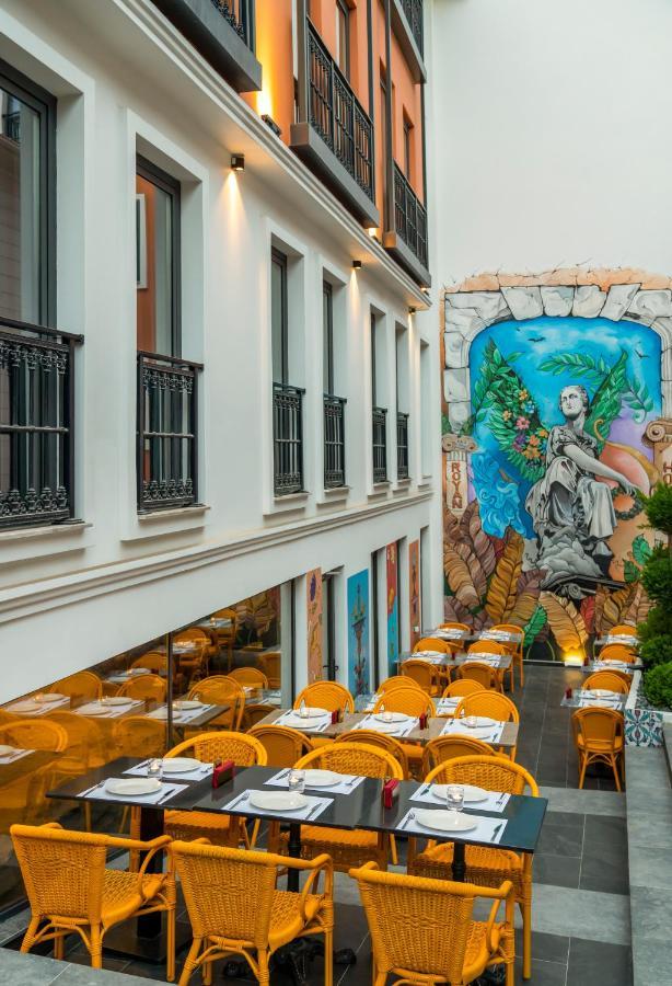 Royan Hotel Hagia Sophia, A Member Of Radisson Individuals Istanbul Exterior photo