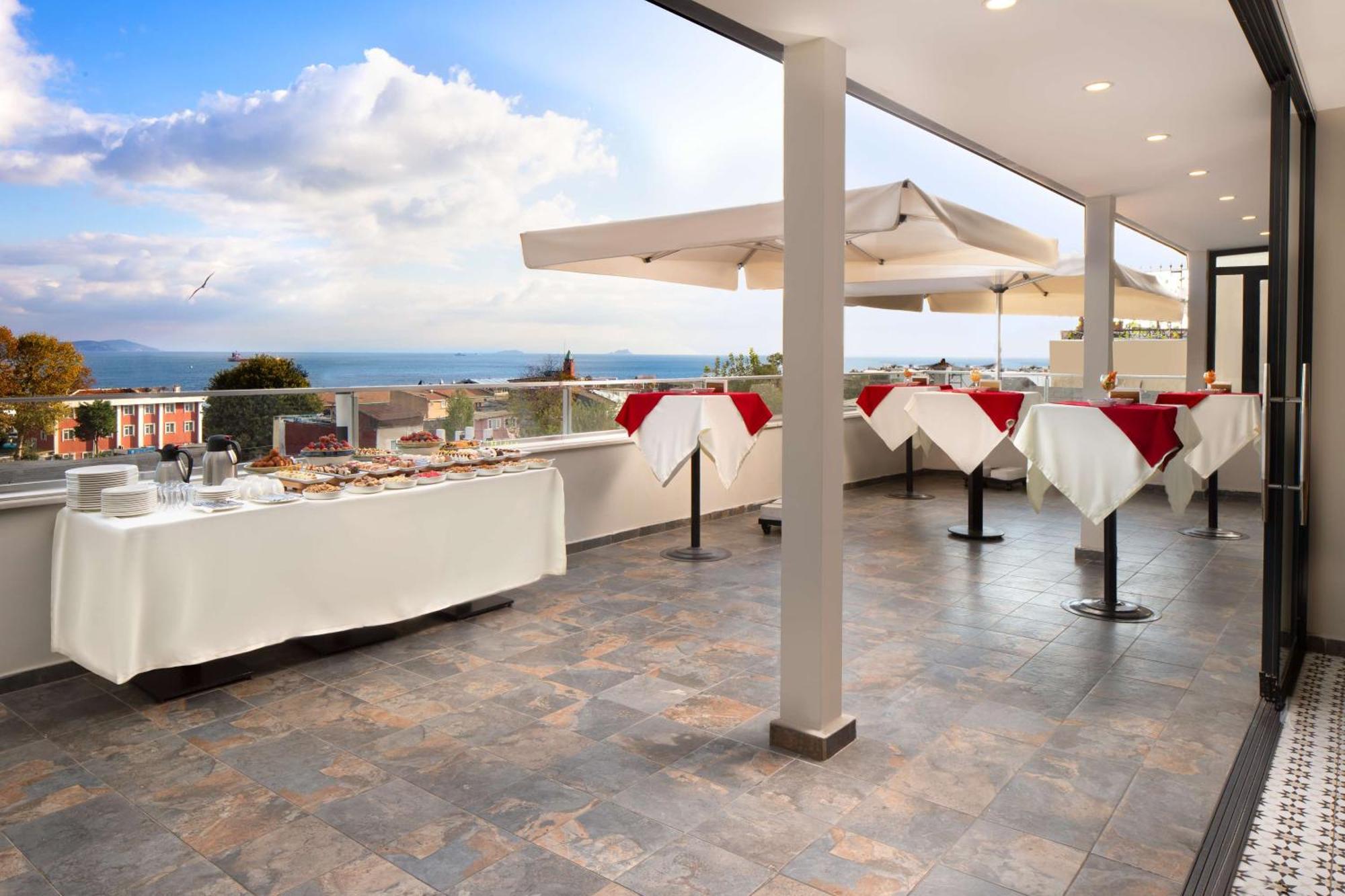 Royan Hotel Hagia Sophia, A Member Of Radisson Individuals Istanbul Exterior photo